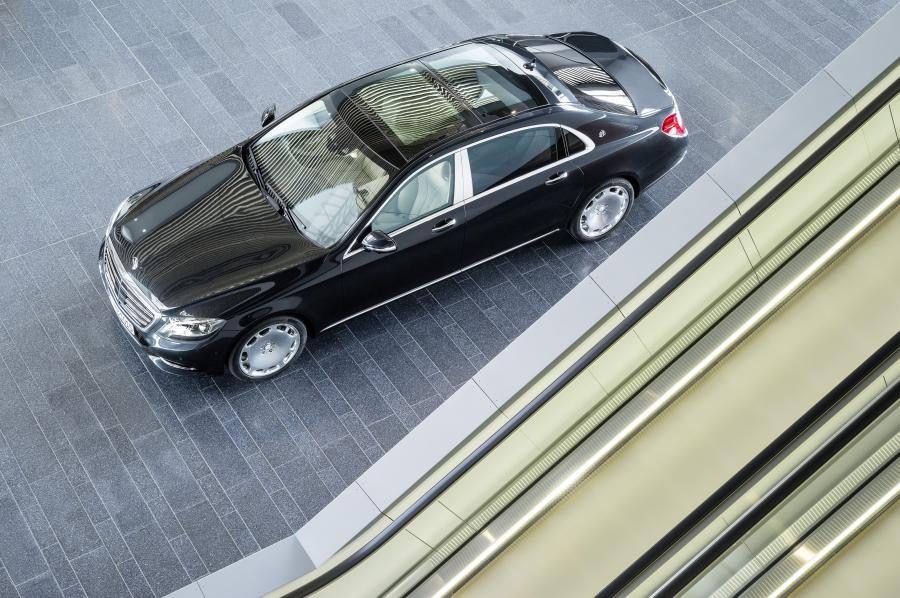  Mercedes-Maybach S600 2017 года  (WW) (фото 31 из 34)